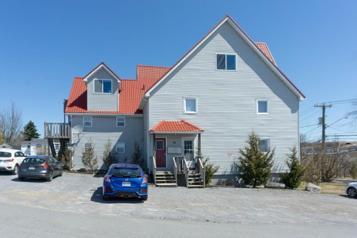 Amazing Location In Saint John 2 Bedroom Modern Parking New Eksteriør bilde