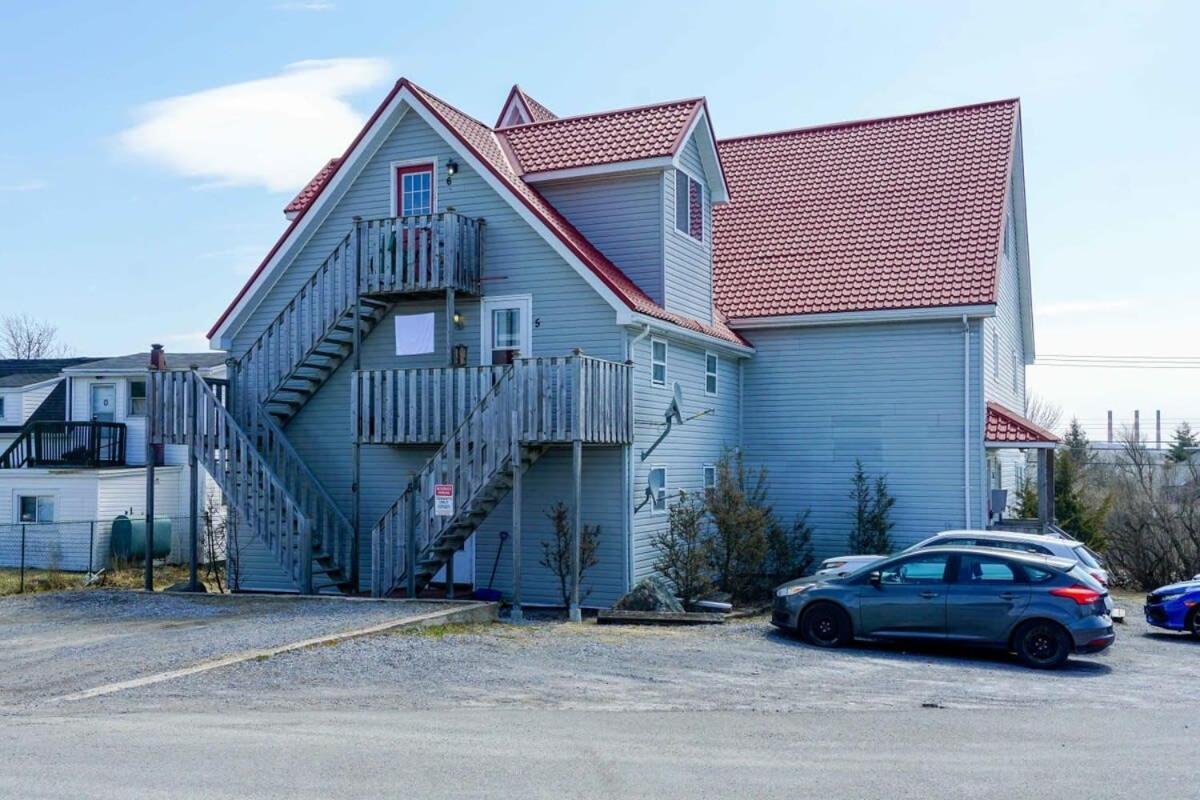 Amazing Location In Saint John 2 Bedroom Modern Parking New Eksteriør bilde